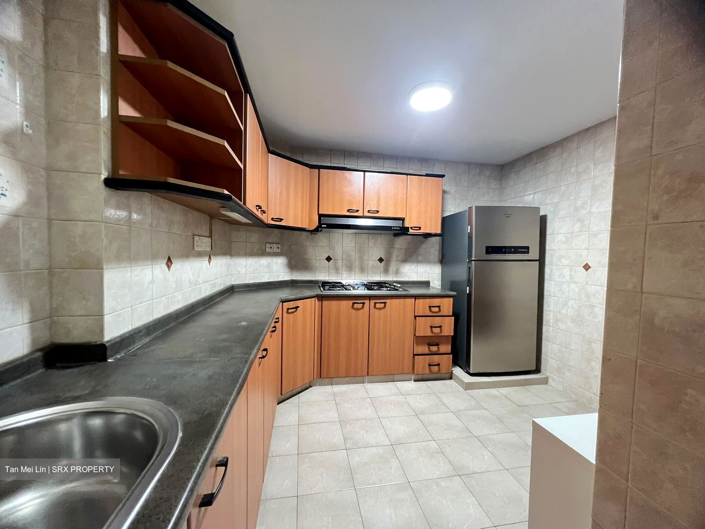 Simsville (D14), Condominium #605990571